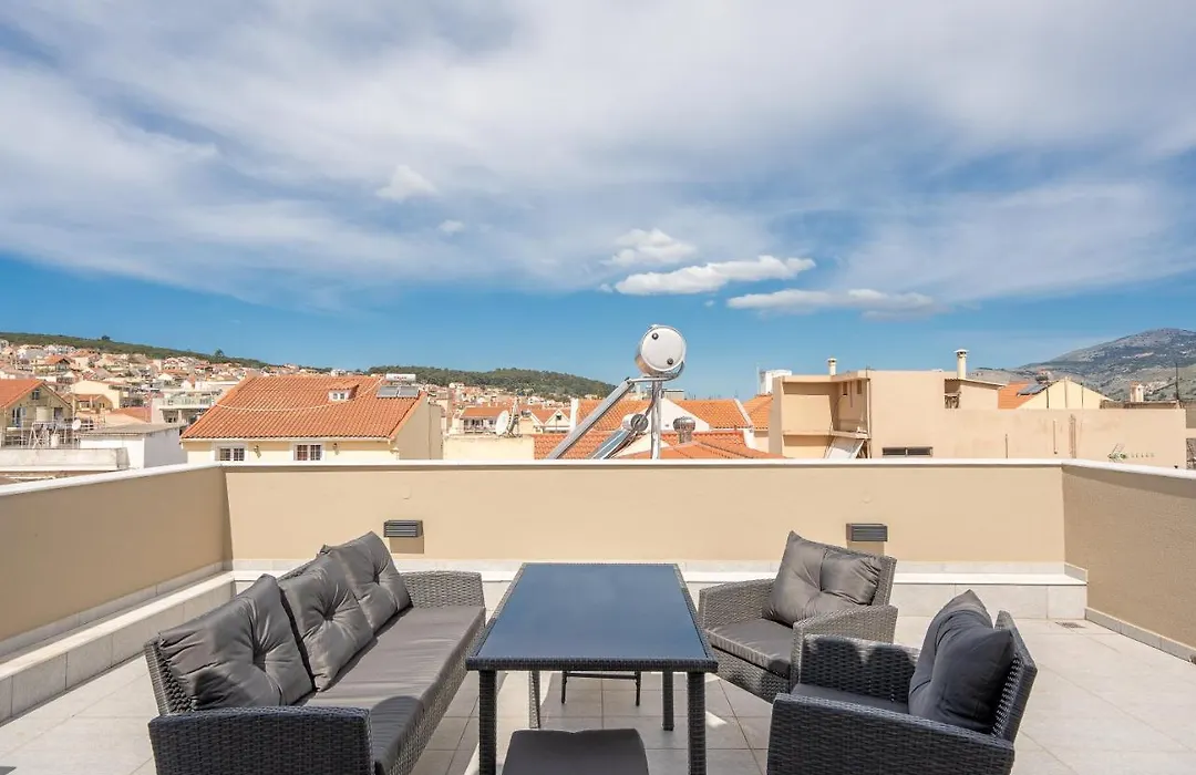De Bosset Apartment 1-1
