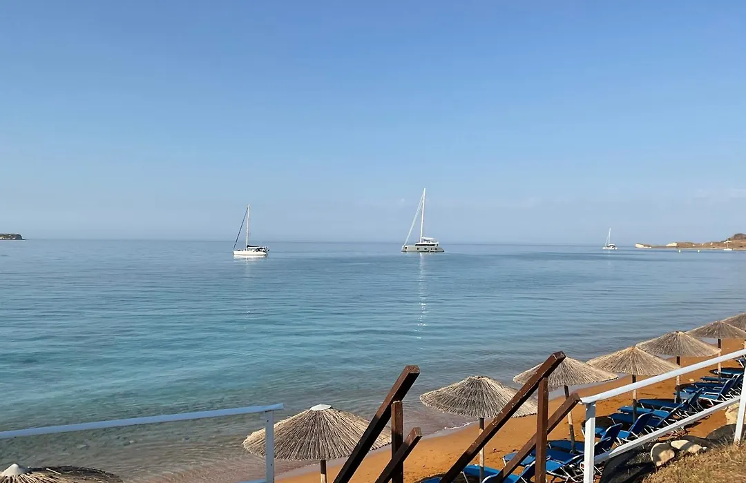 Kefalonia Beach Hotel & Bungalows-1