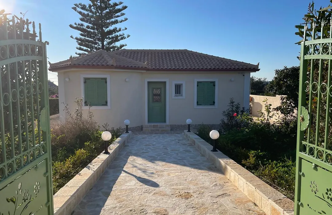 Studios Angeliki-1
