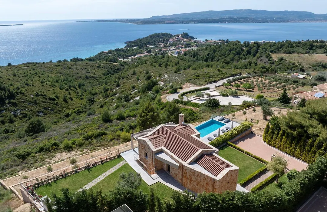 Narcissos Villa-1