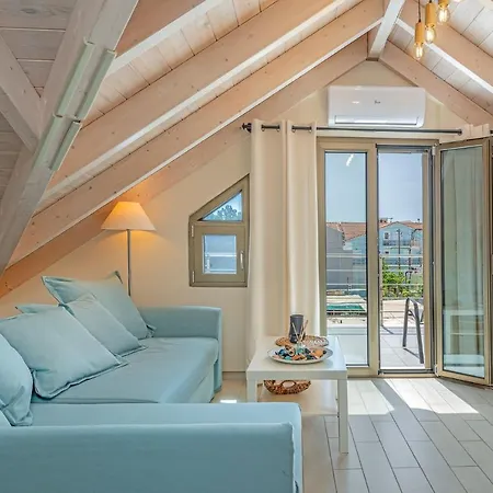 De Bosset Apartment 1-3