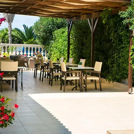 Irilena Hotel-3