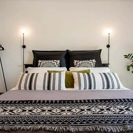 A & B Minimal Suite With Sea View In Argostoli-2