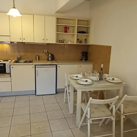 Argostoli Rooms-3