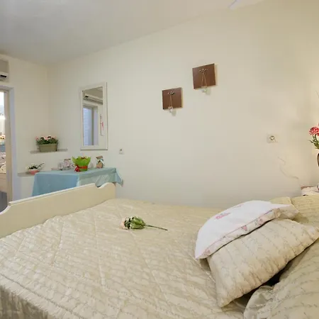 Erato Apartment in Argostoli-3