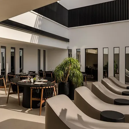 Casaly Hotel & Spa-3