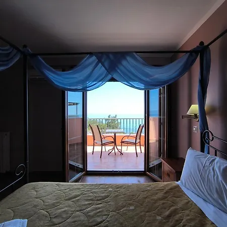 Hotel Anastazia-2