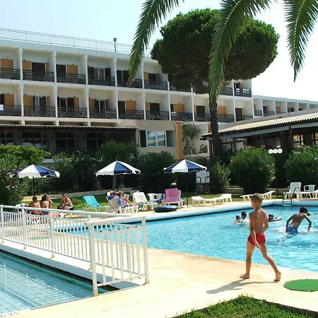 Irinna Hotel-3