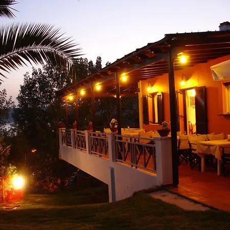 Mounda Beach Hotel-3