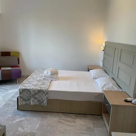 Hotel Kourkoumelata-2