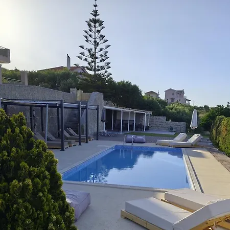 Lagoon View Apartments - Adults Only-2