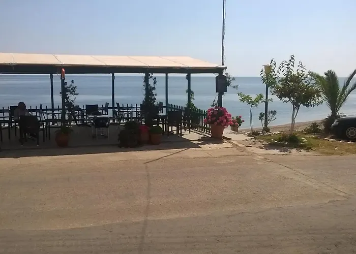 Riviera Hotel Poros 