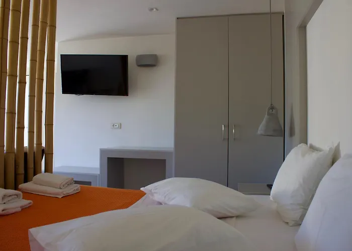 Makris Yialos Apartments Lassi 