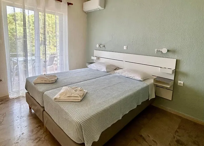 Galini Studios And Apartments Lassi 
