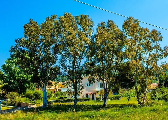 Aloni Studios And Apartments Lassi 